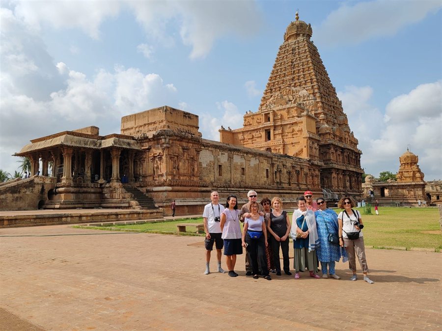 India Karni guests enjoying their journey