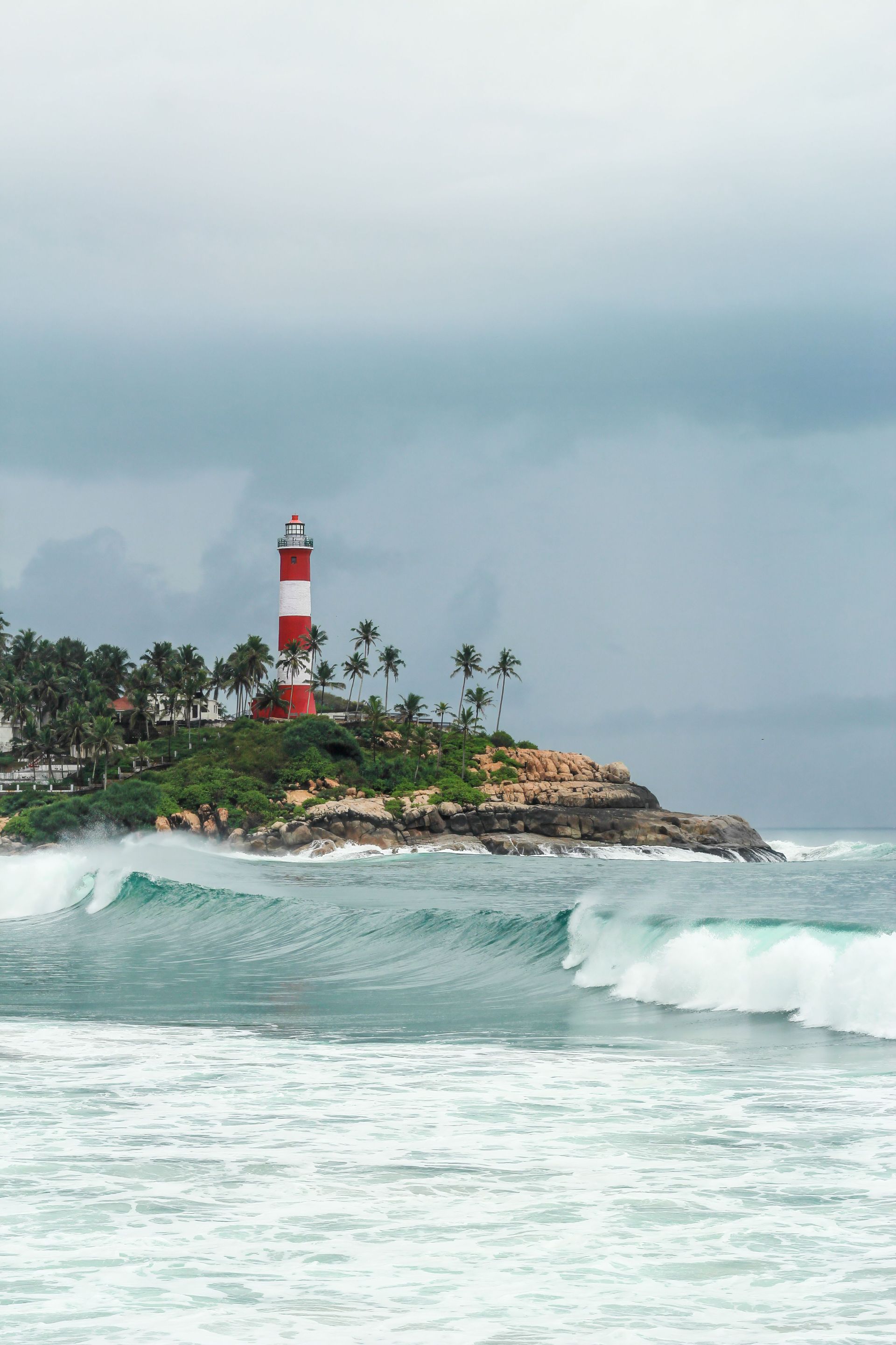 Kanyakumari / Kovalam - 100 kms (3 hrs drive)