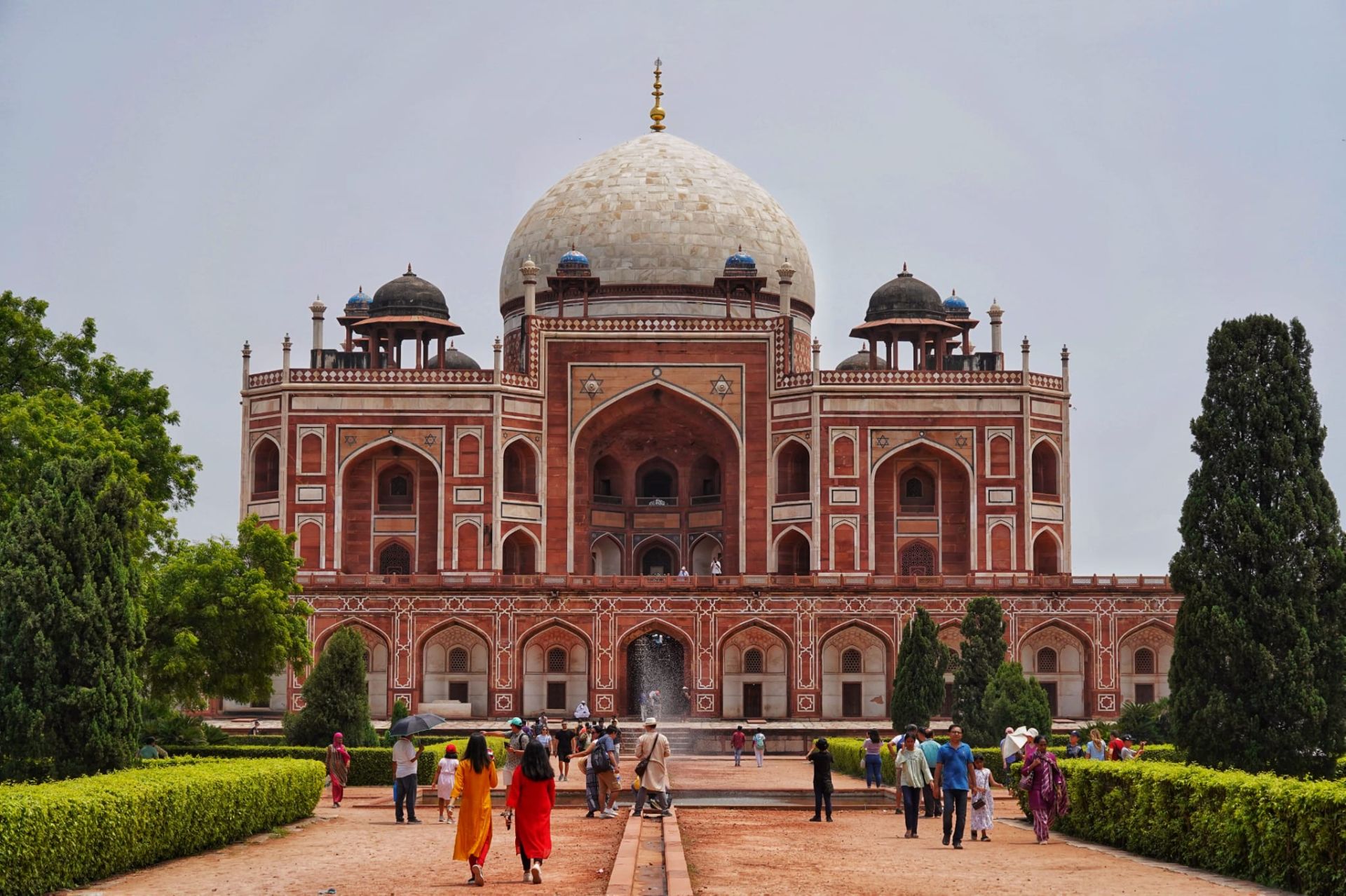 Enjoy the history of Delhi before heading to the Pink City, Jaipur