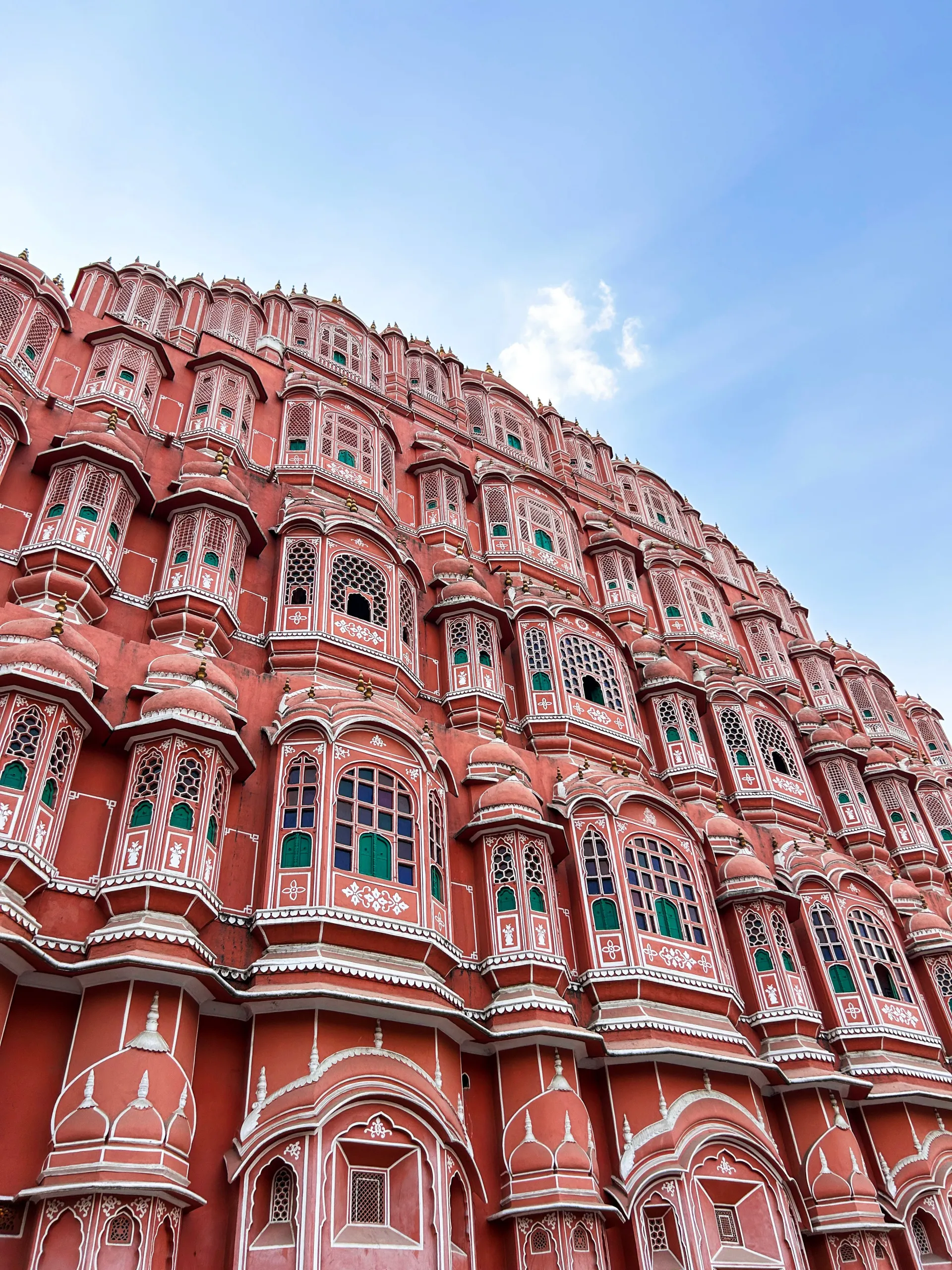 Bid Adieu to the Land of the Taj and head to the Pink City (Jaipur)